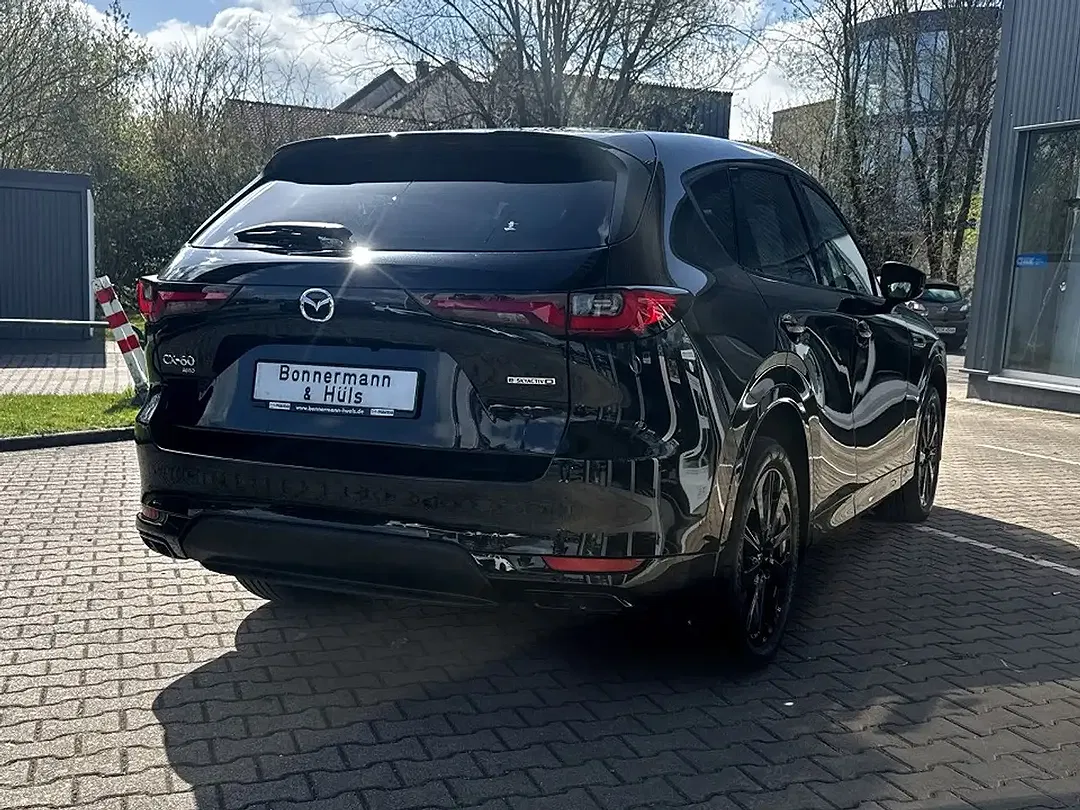 Mazda CX-60 - Thumbnail 3