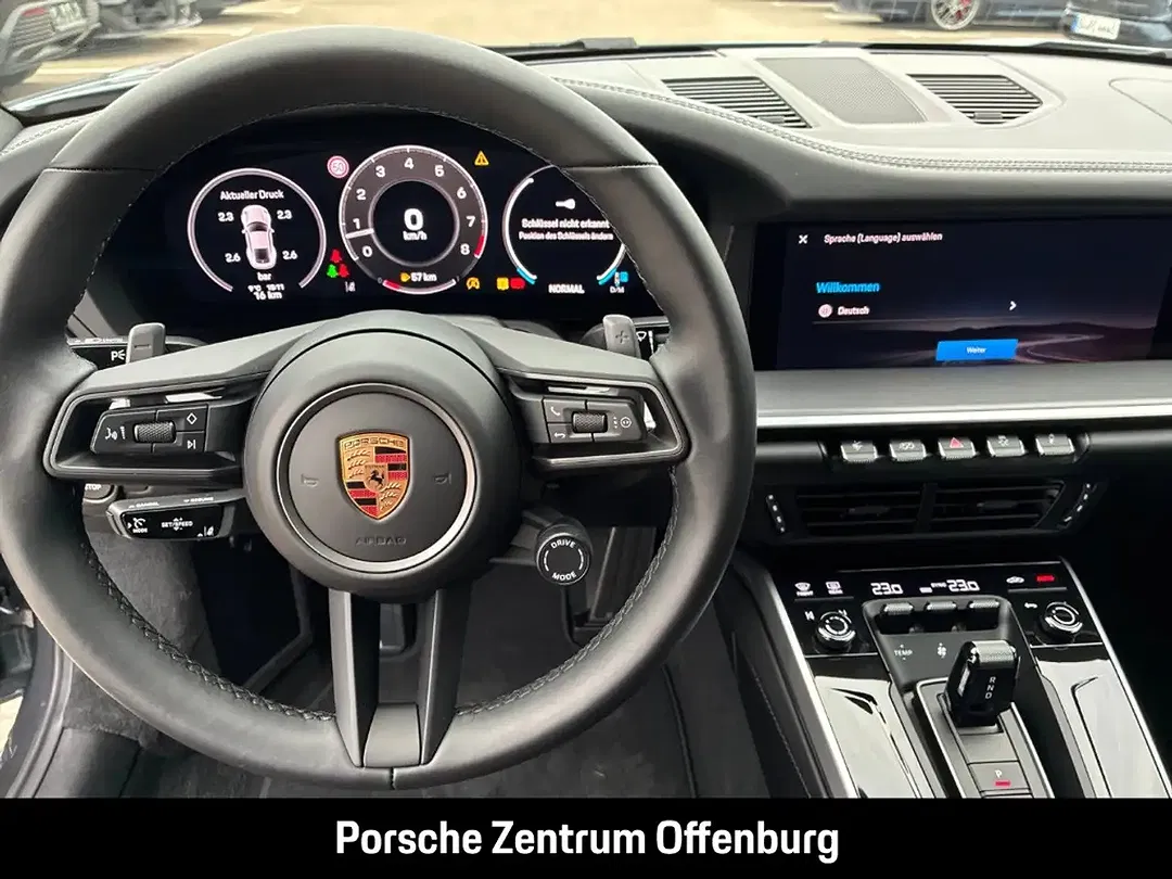 Porsche 992 - Thumbnail 11