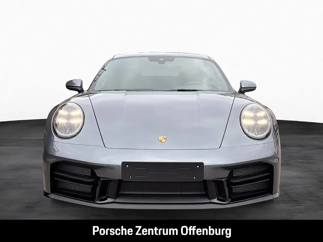 Porsche 992 - Thumbnail 8