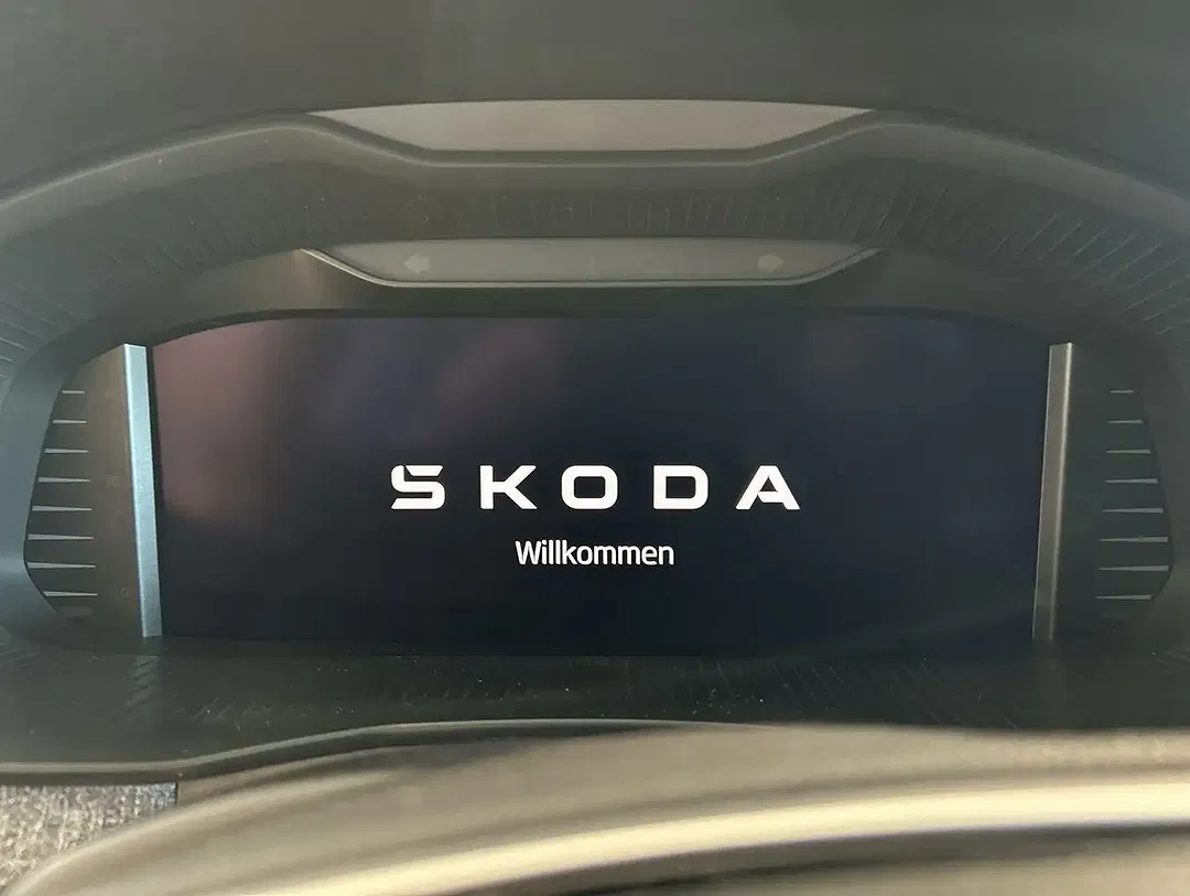 Skoda Scala - Thumbnail 11