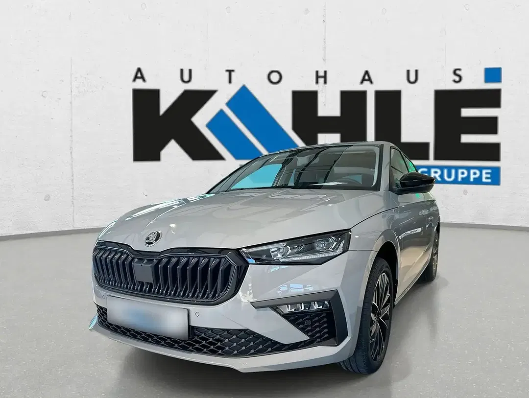 Skoda Scala - Thumbnail 2