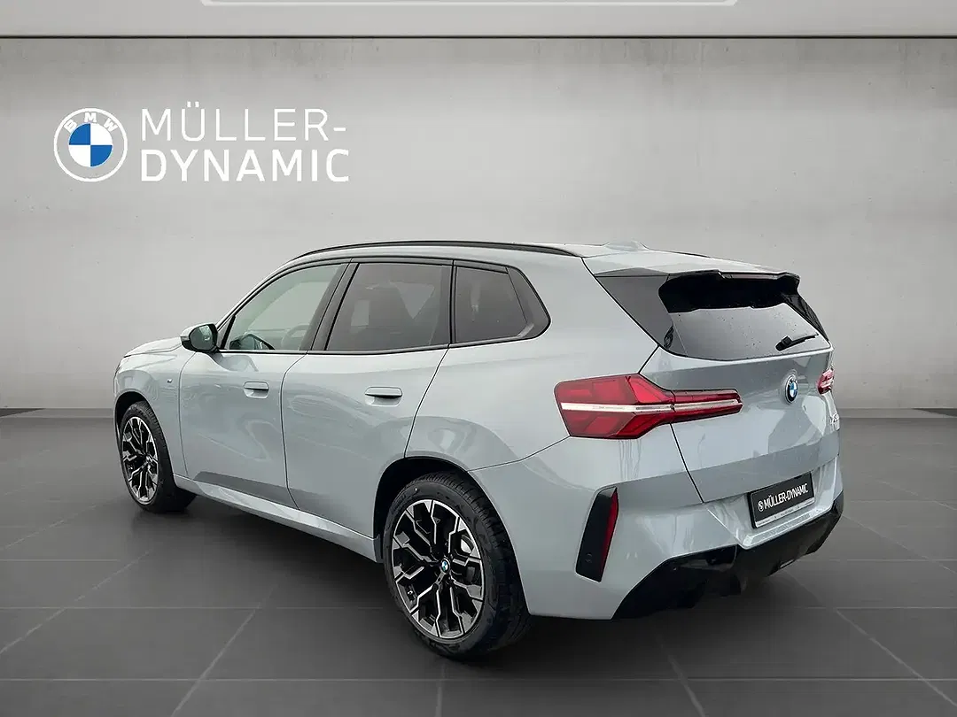 BMW X3 - Thumbnail 5