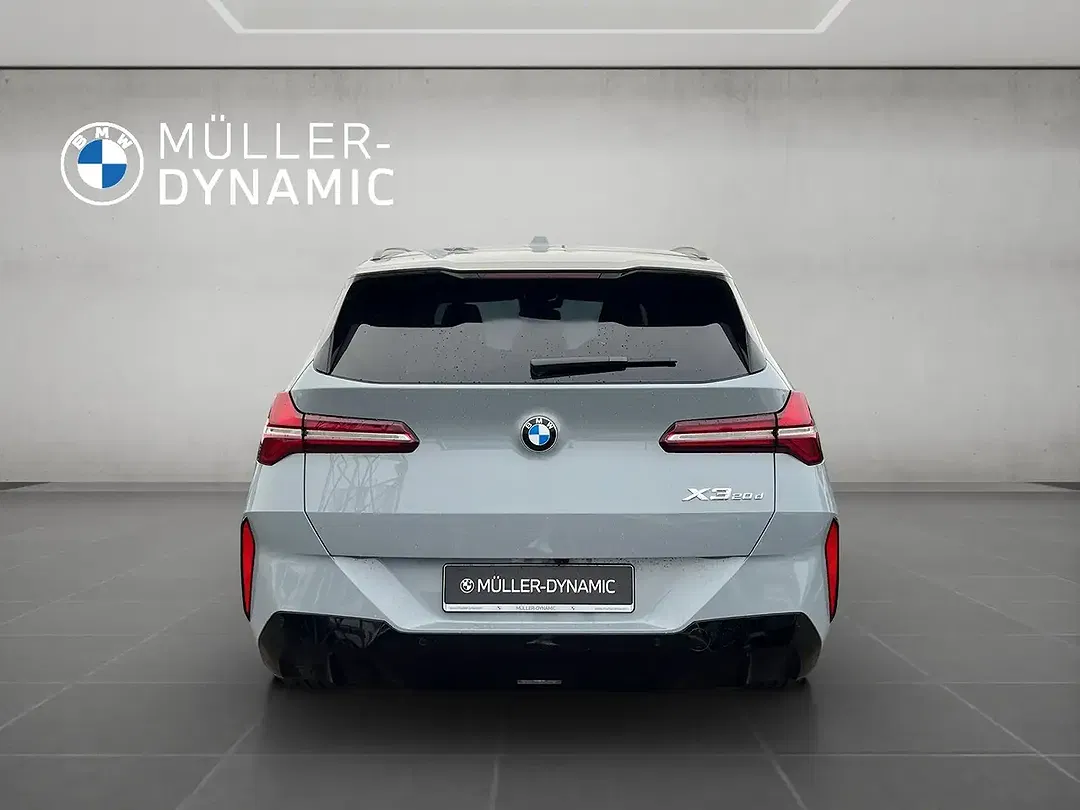 BMW X3 - Thumbnail 6