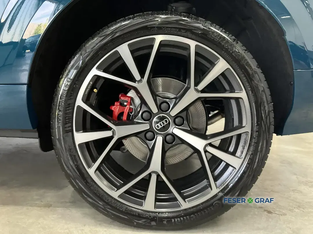 Audi Q3 - Thumbnail 10