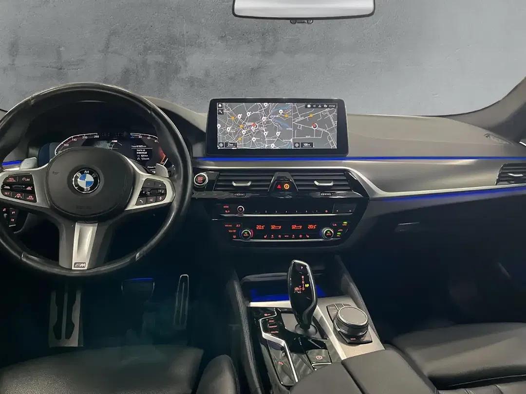 BMW 520 - Thumbnail 17