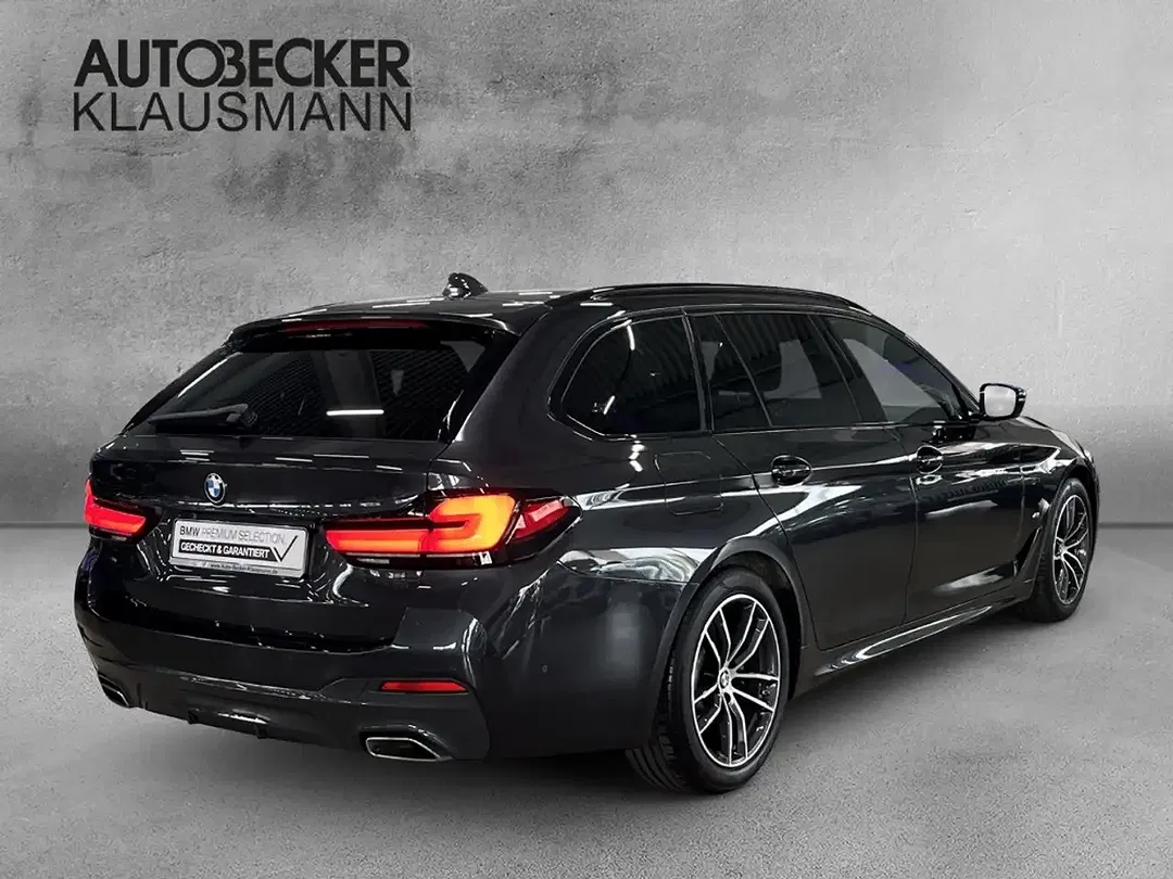 BMW 520 - Thumbnail 2