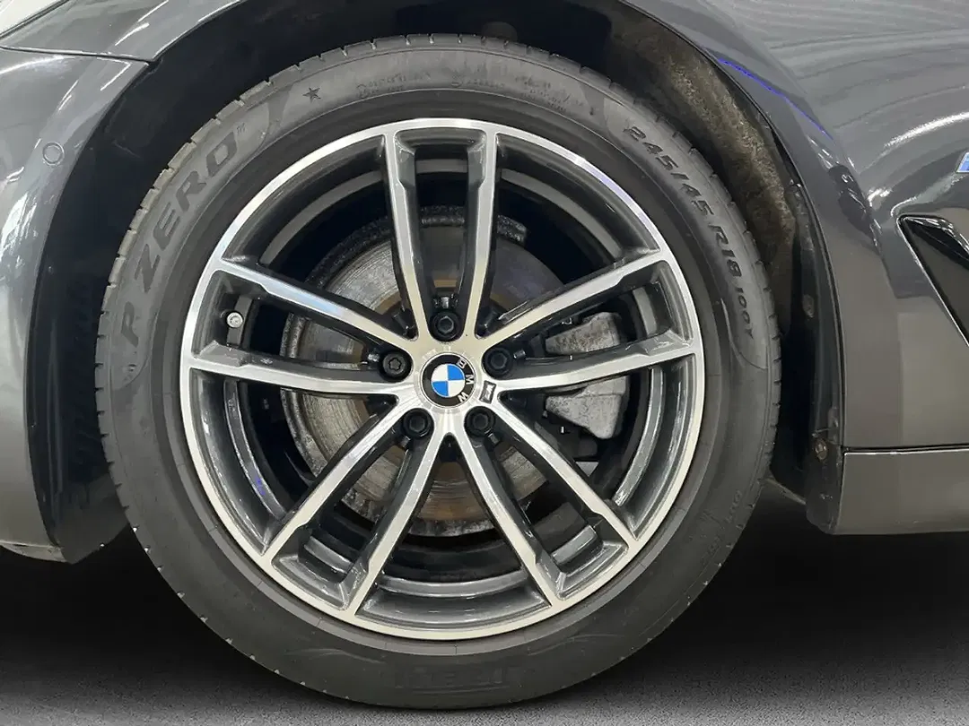 BMW 520 - Thumbnail 7