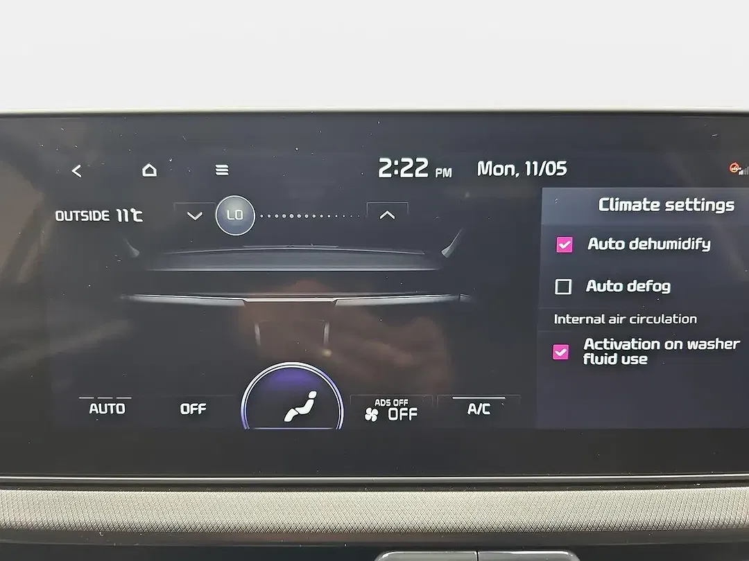 Kia Stonic - Thumbnail 12