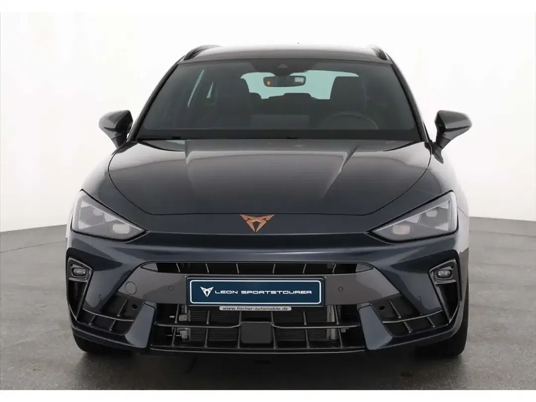 CUPRA Leon - Thumbnail 2