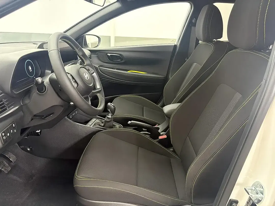 Hyundai i20 - Thumbnail 10