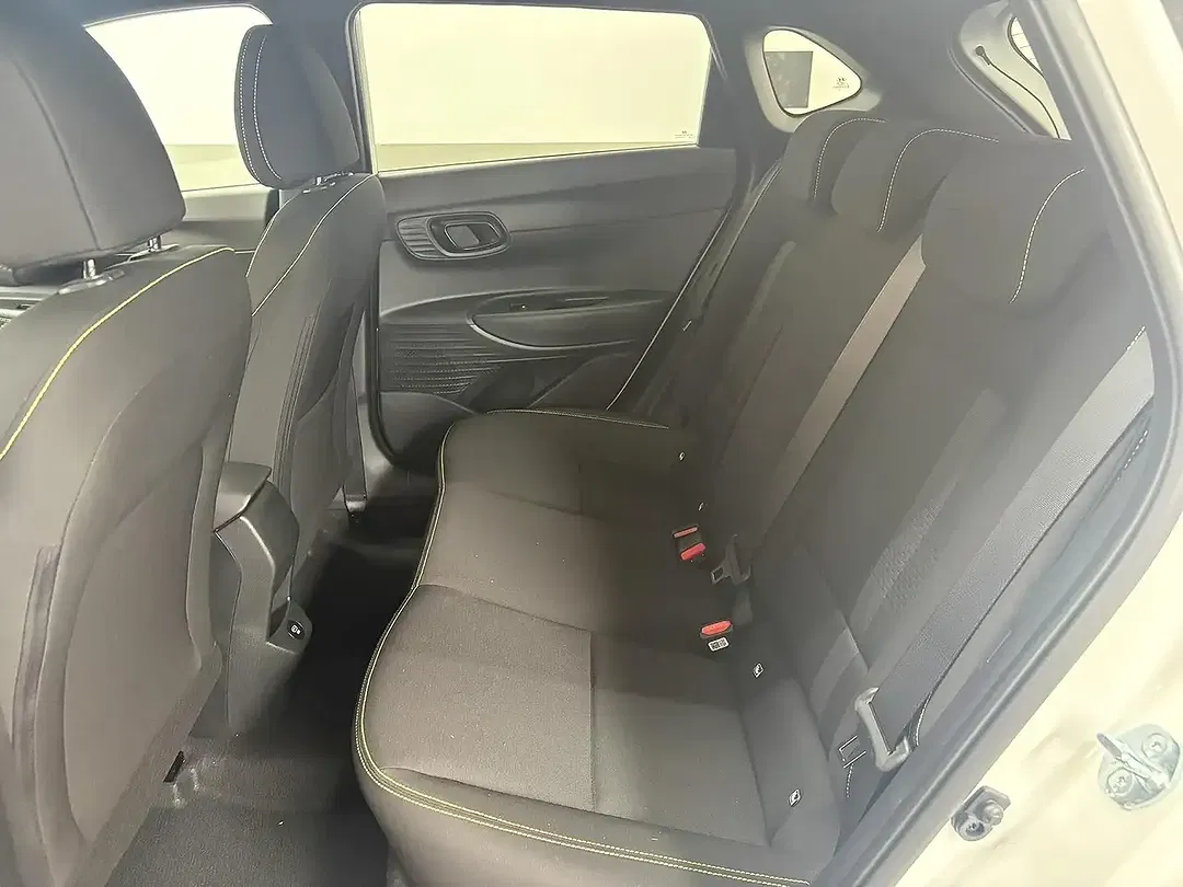 Hyundai i20 - Thumbnail 12