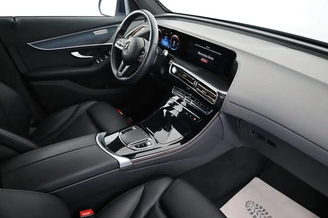 Mercedes-Benz EQC 400 - Thumbnail 4