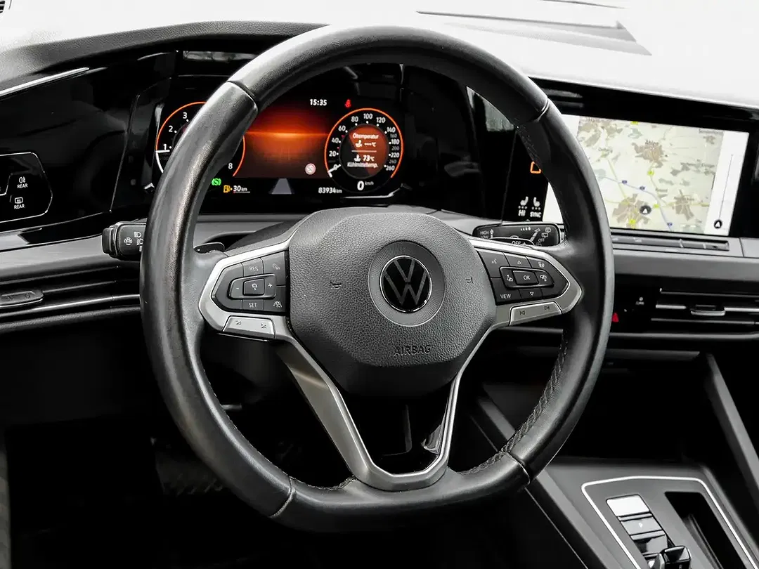 Volkswagen Golf - Thumbnail 8
