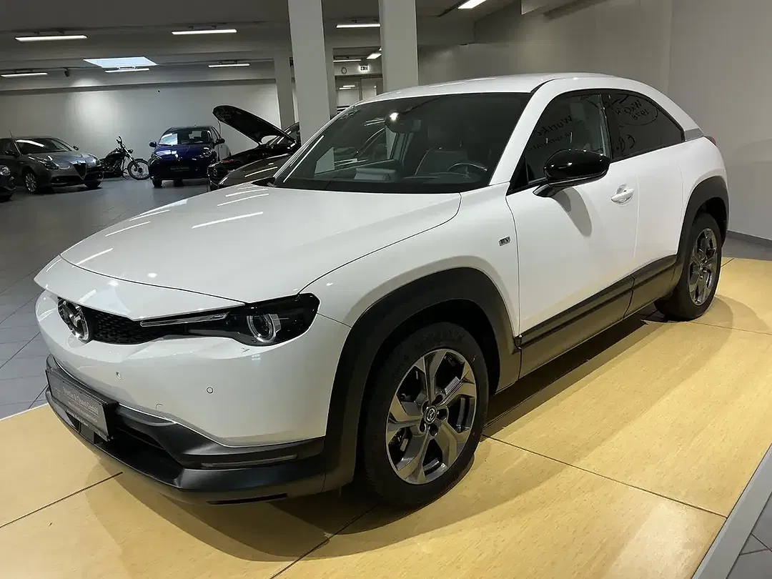 Mazda MX-30 - Thumbnail 9