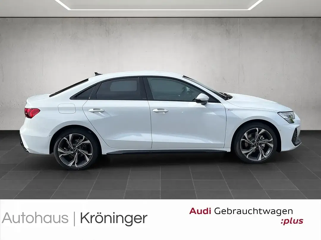 Audi A3 - Thumbnail 4