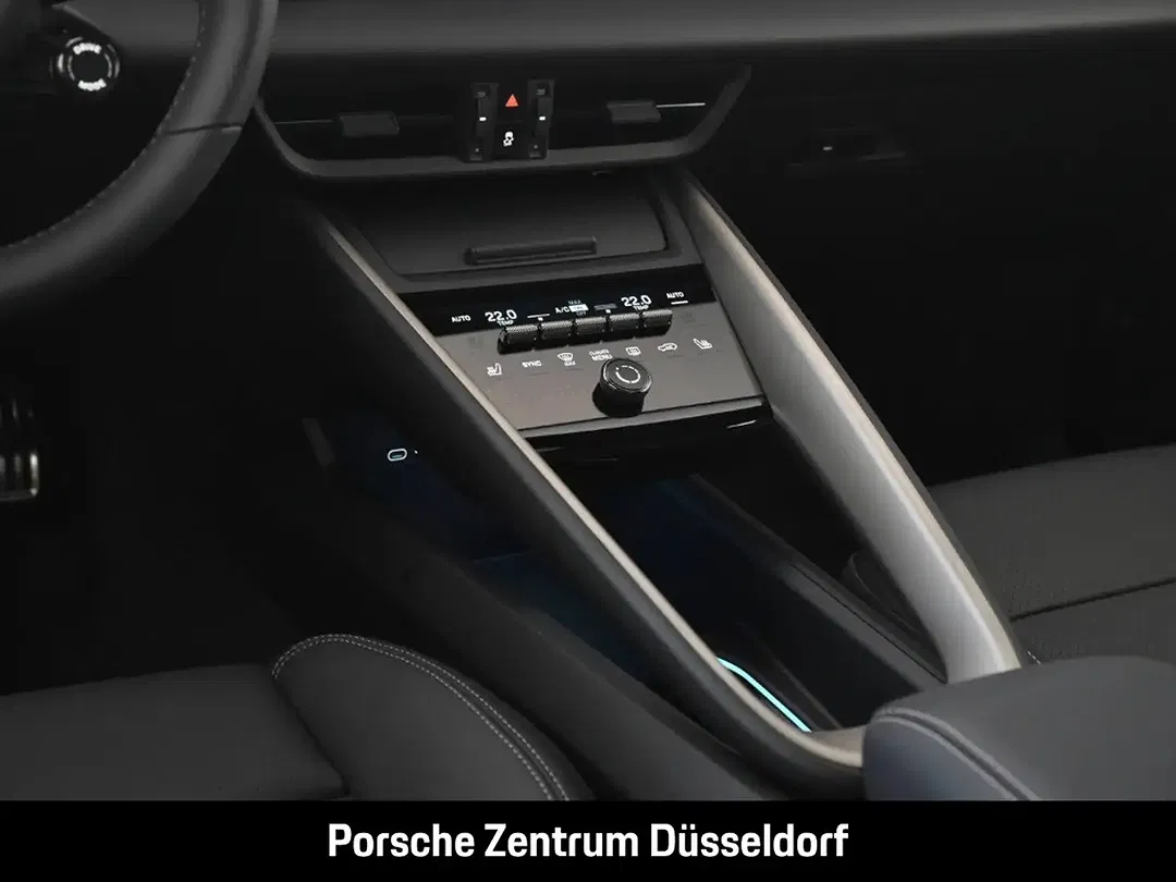 Porsche Macan - Thumbnail 15