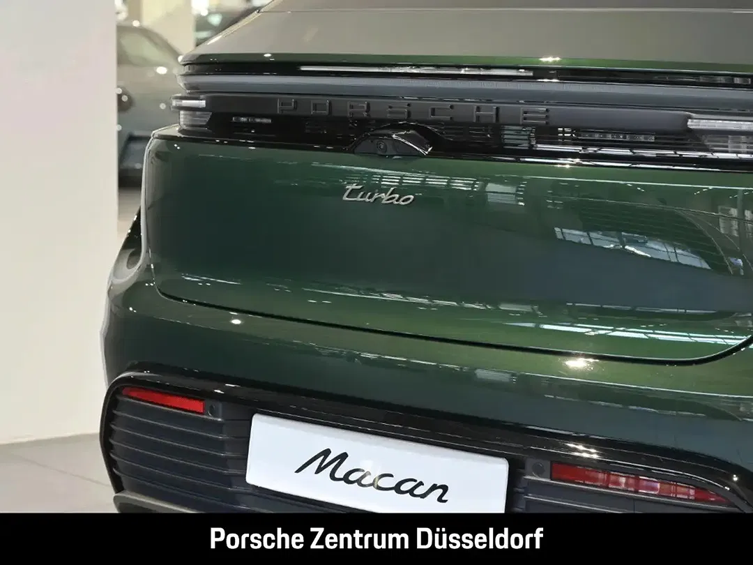 Porsche Macan - Thumbnail 7