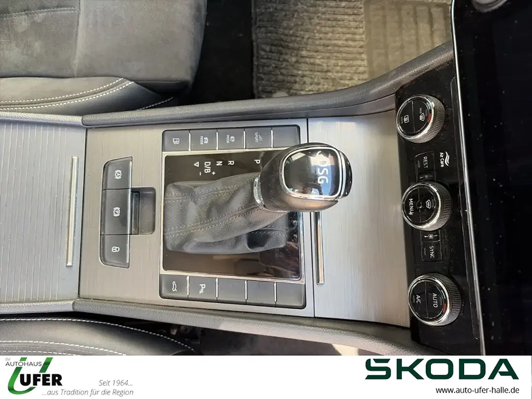 Skoda Superb - Thumbnail 12