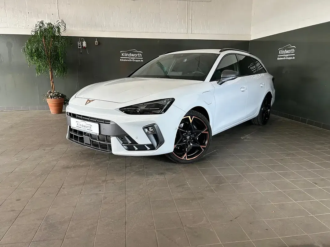 CUPRA Leon - Thumbnail 2