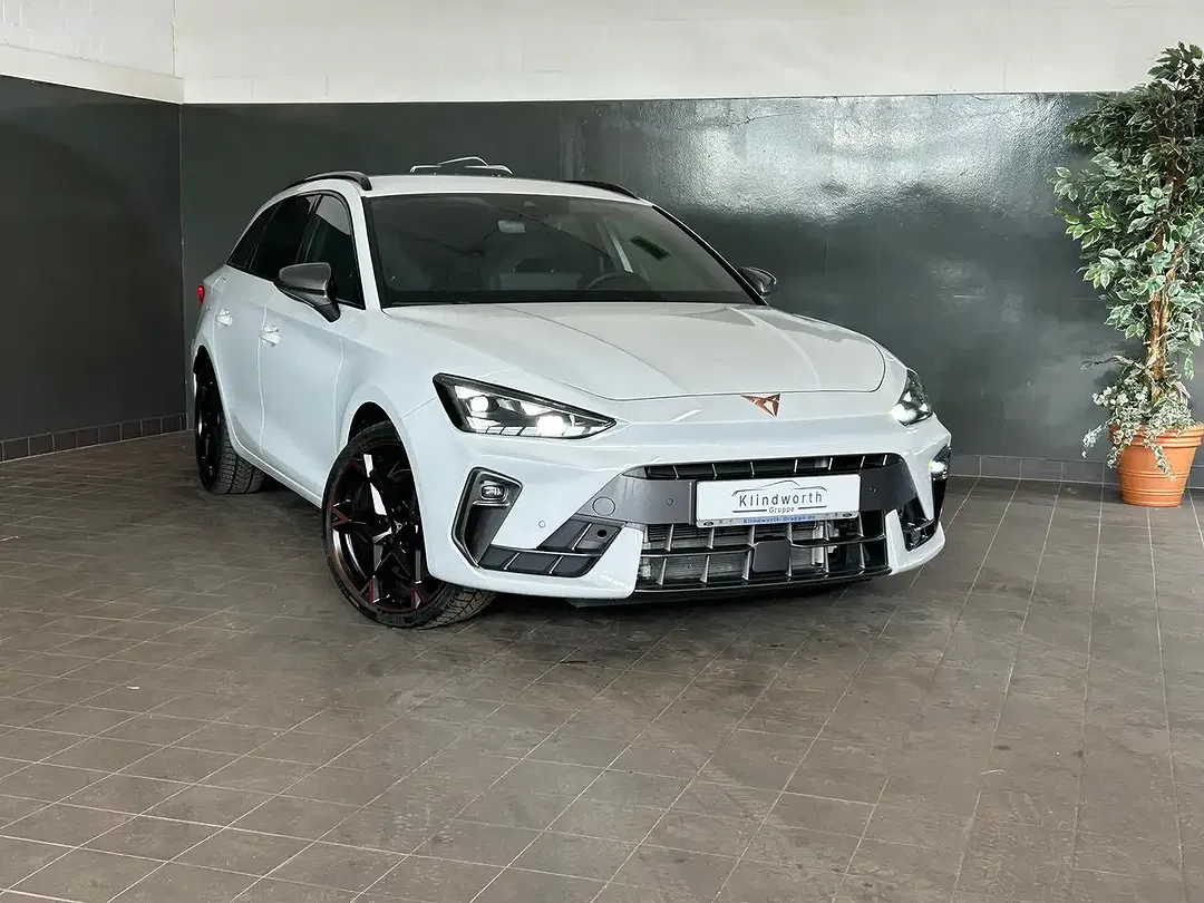 CUPRA Leon - Thumbnail 3