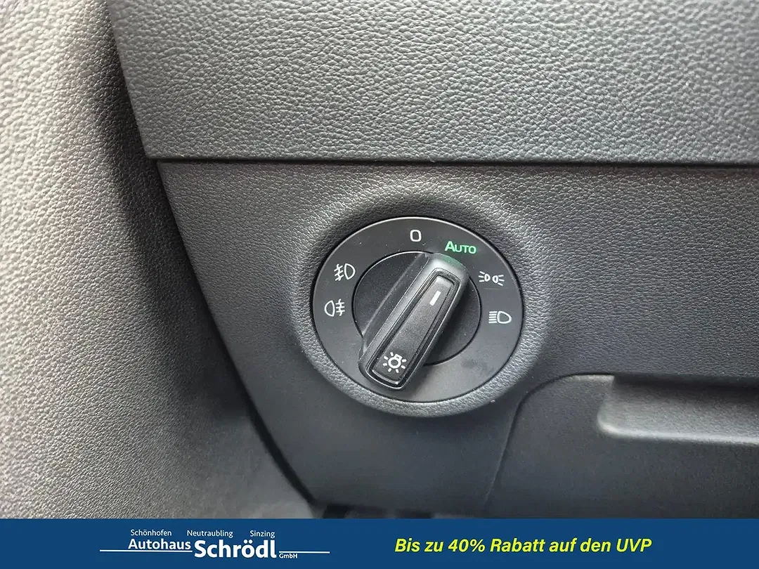 Skoda Karoq - Thumbnail 14