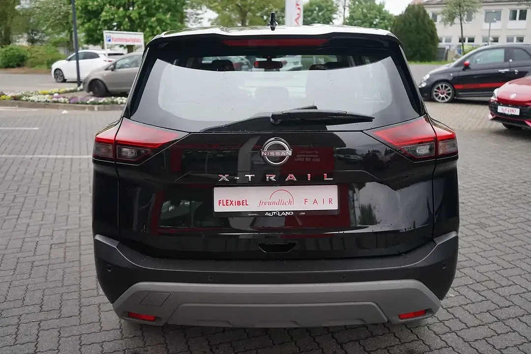 Nissan X-Trail - Thumbnail 5