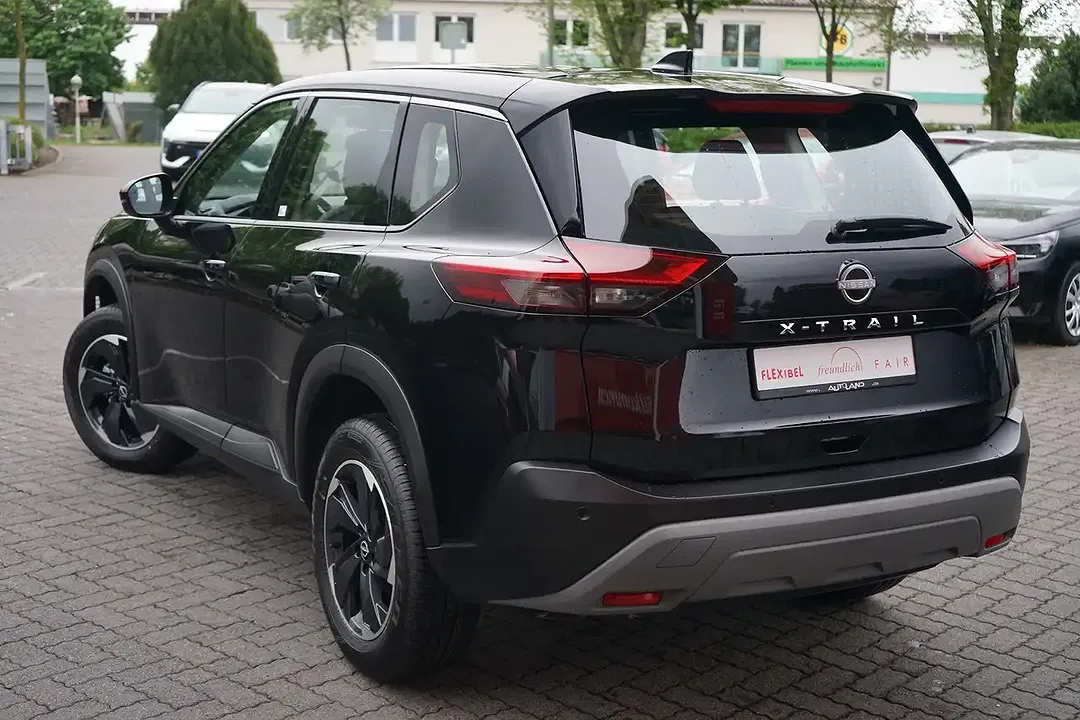 Nissan X-Trail - Thumbnail 6
