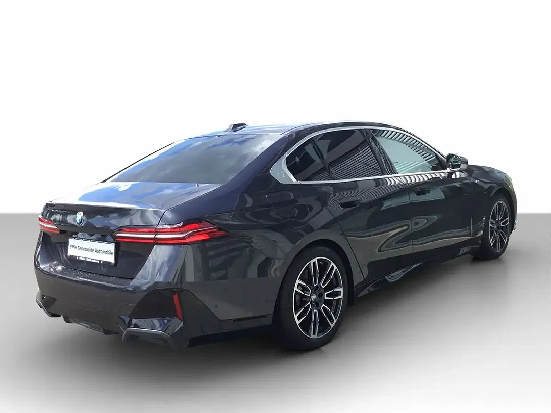 BMW 520 - Thumbnail 5