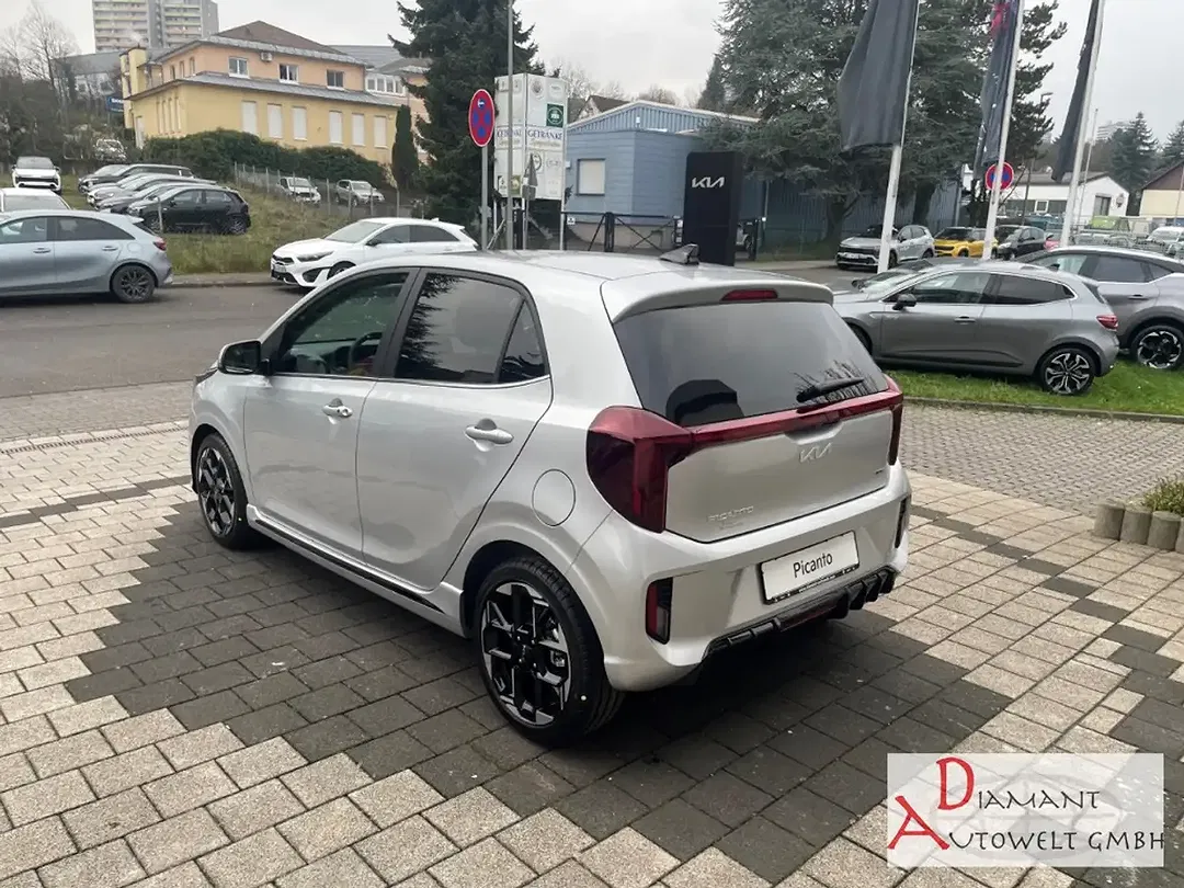 Kia Picanto - Thumbnail 7