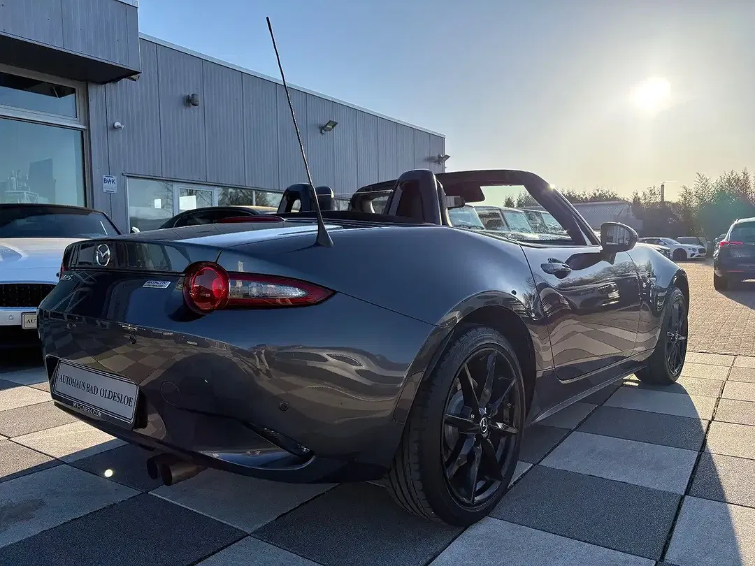 Mazda MX-5 - Thumbnail 13