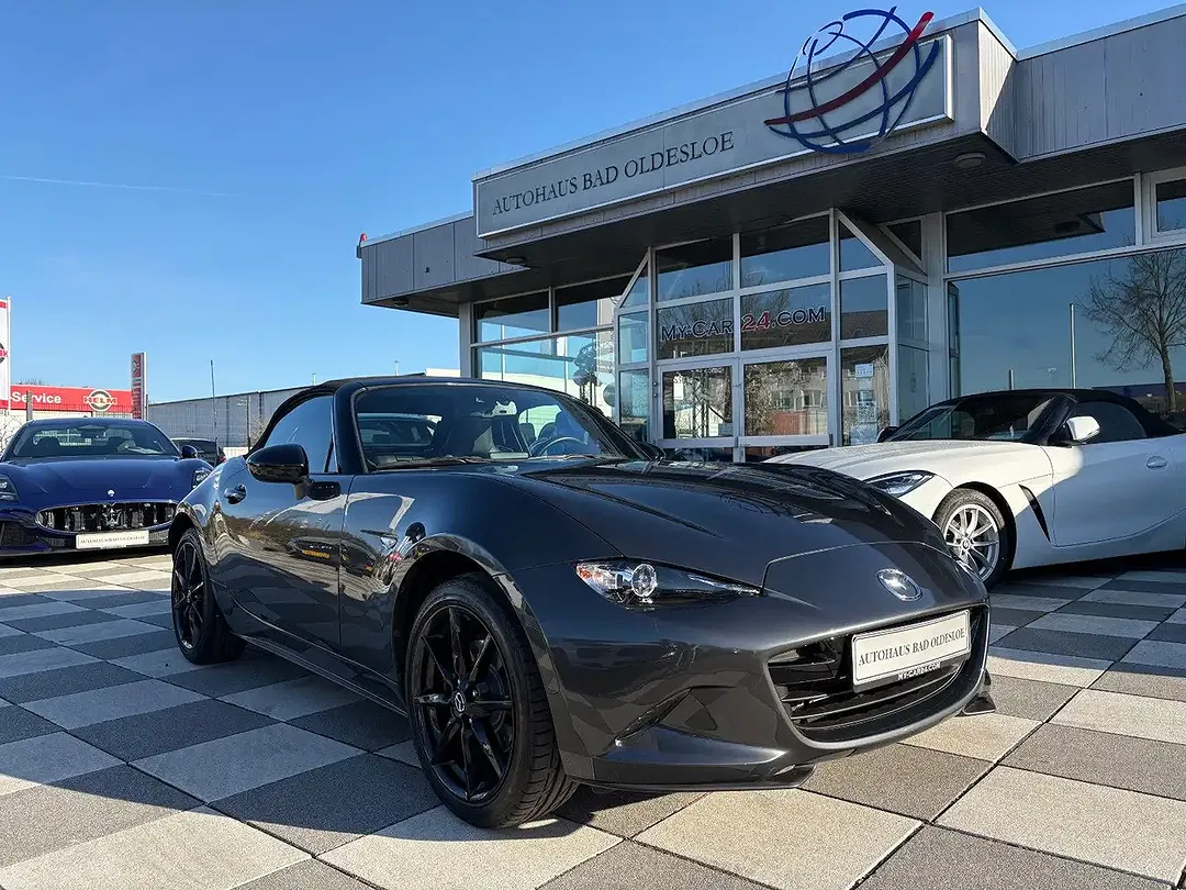 Mazda MX-5 - Thumbnail 2
