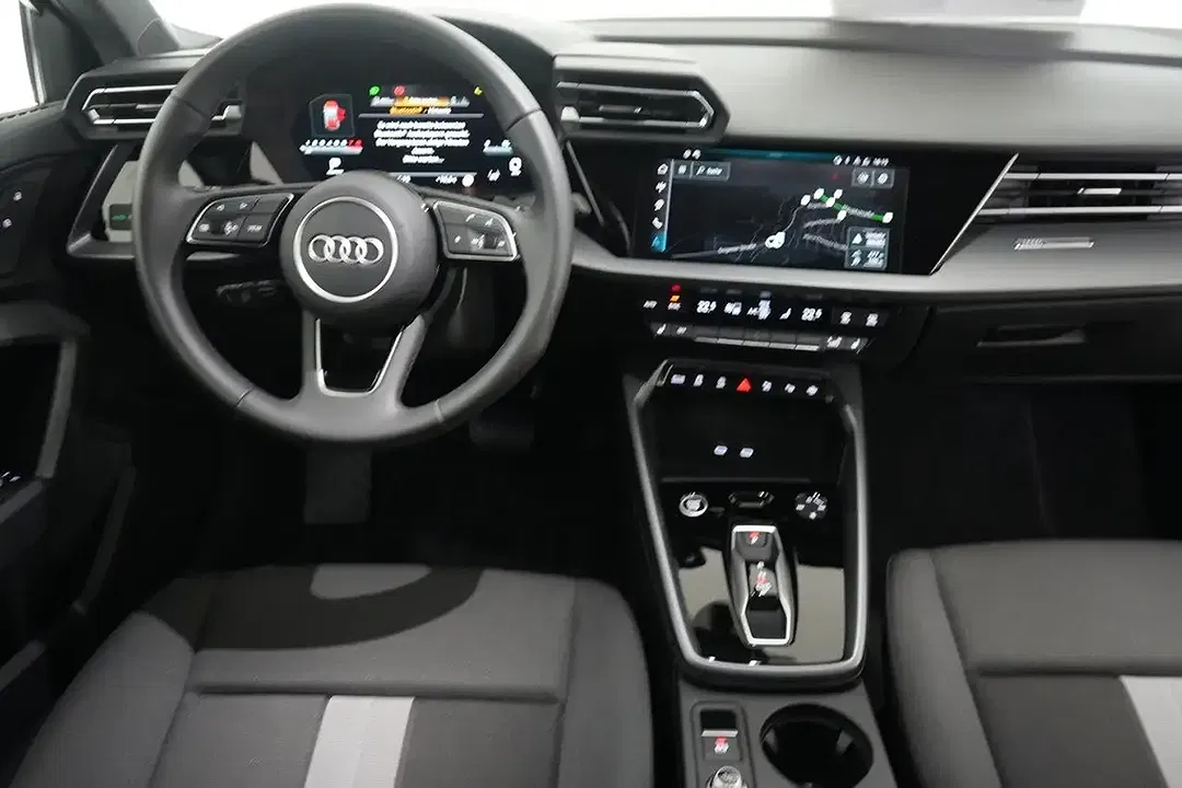 Audi A3 - Thumbnail 11