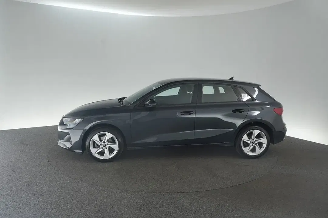 Audi A3 - Thumbnail 5
