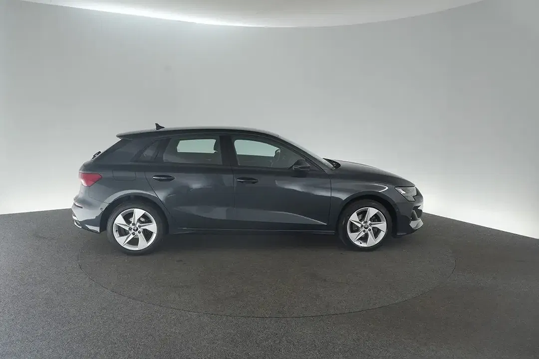 Audi A3 - Thumbnail 6