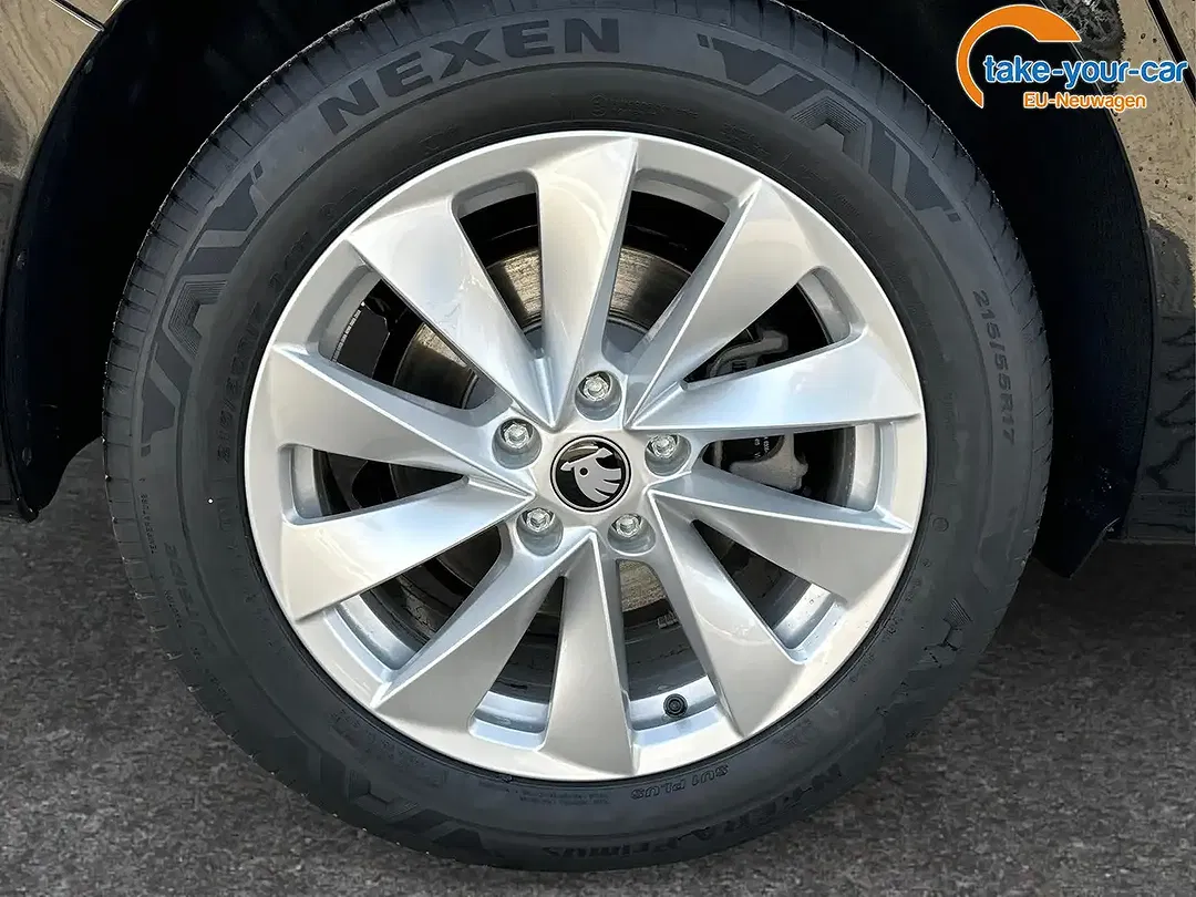 Skoda Superb - Thumbnail 12