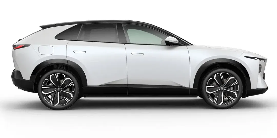 Mazda CX-6e - Thumbnail 6