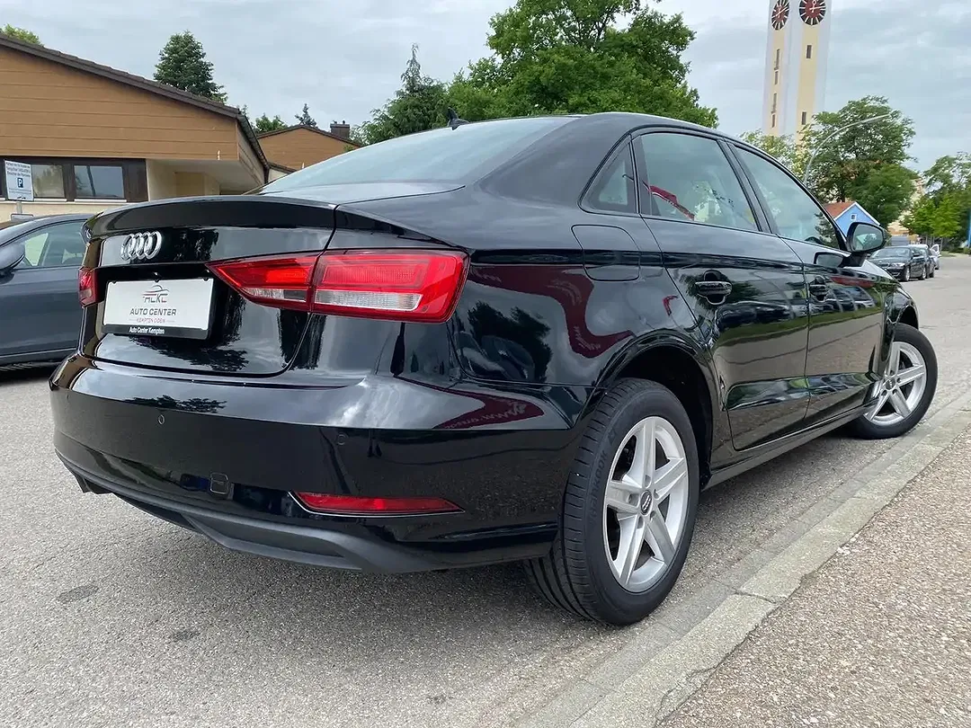 Audi A3 - Thumbnail 6