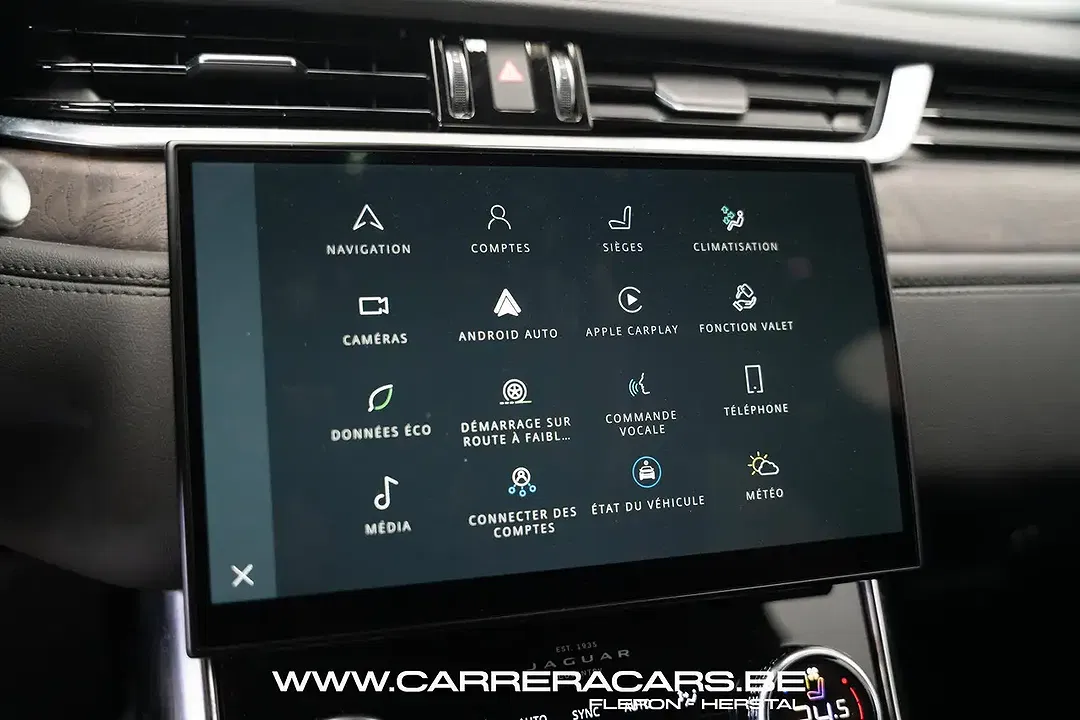 Jaguar XF - Thumbnail 10