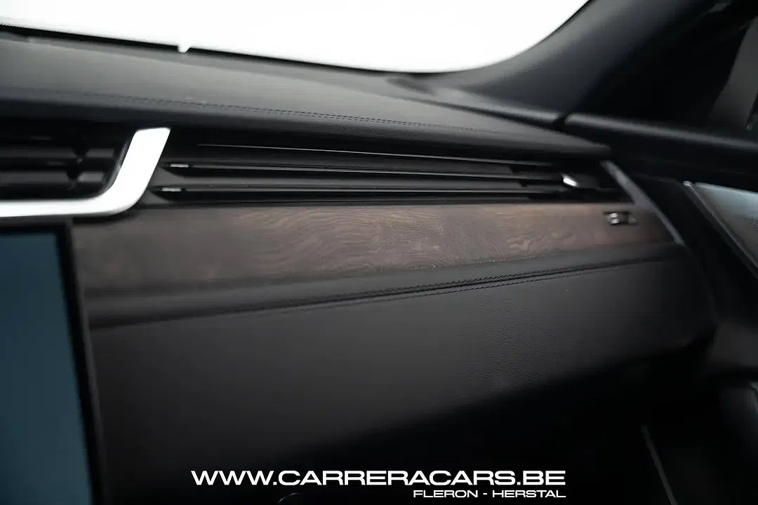 Jaguar XF - Thumbnail 13