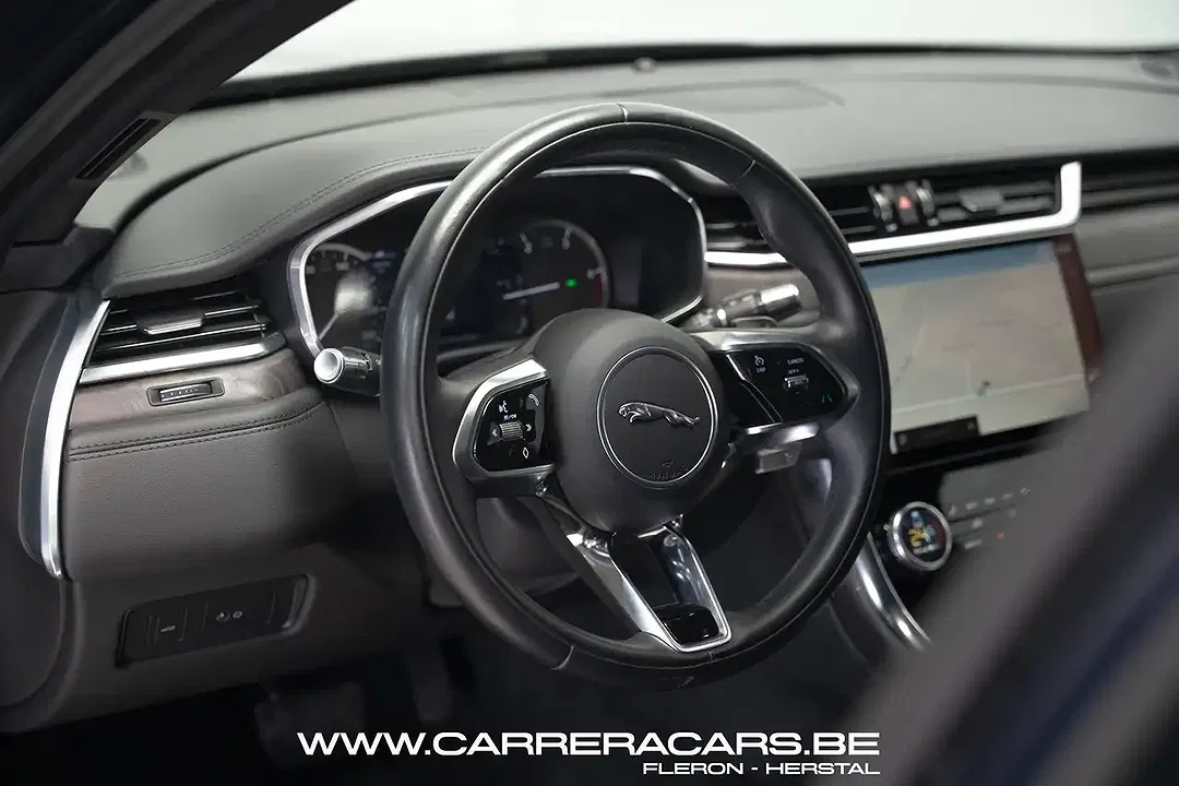 Jaguar XF - Thumbnail 15