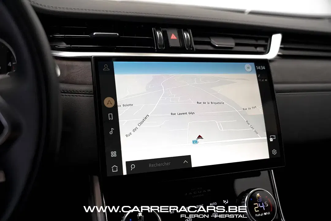 Jaguar XF - Thumbnail 8