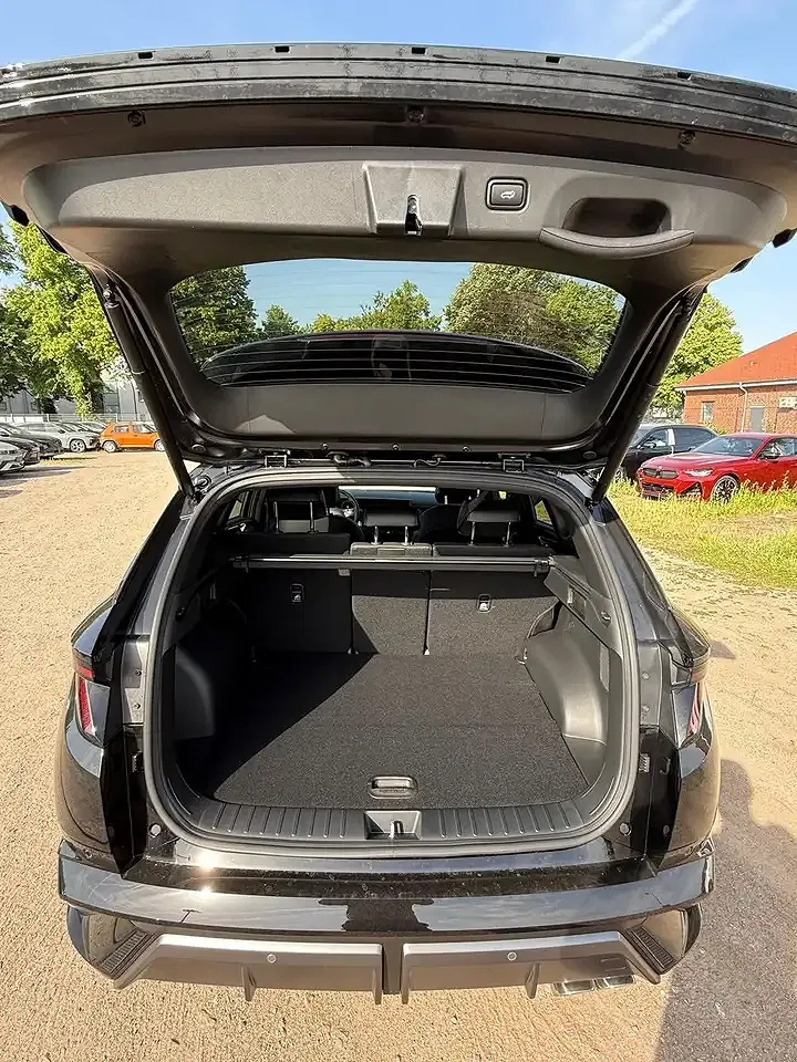 Hyundai TUCSON - Thumbnail 13