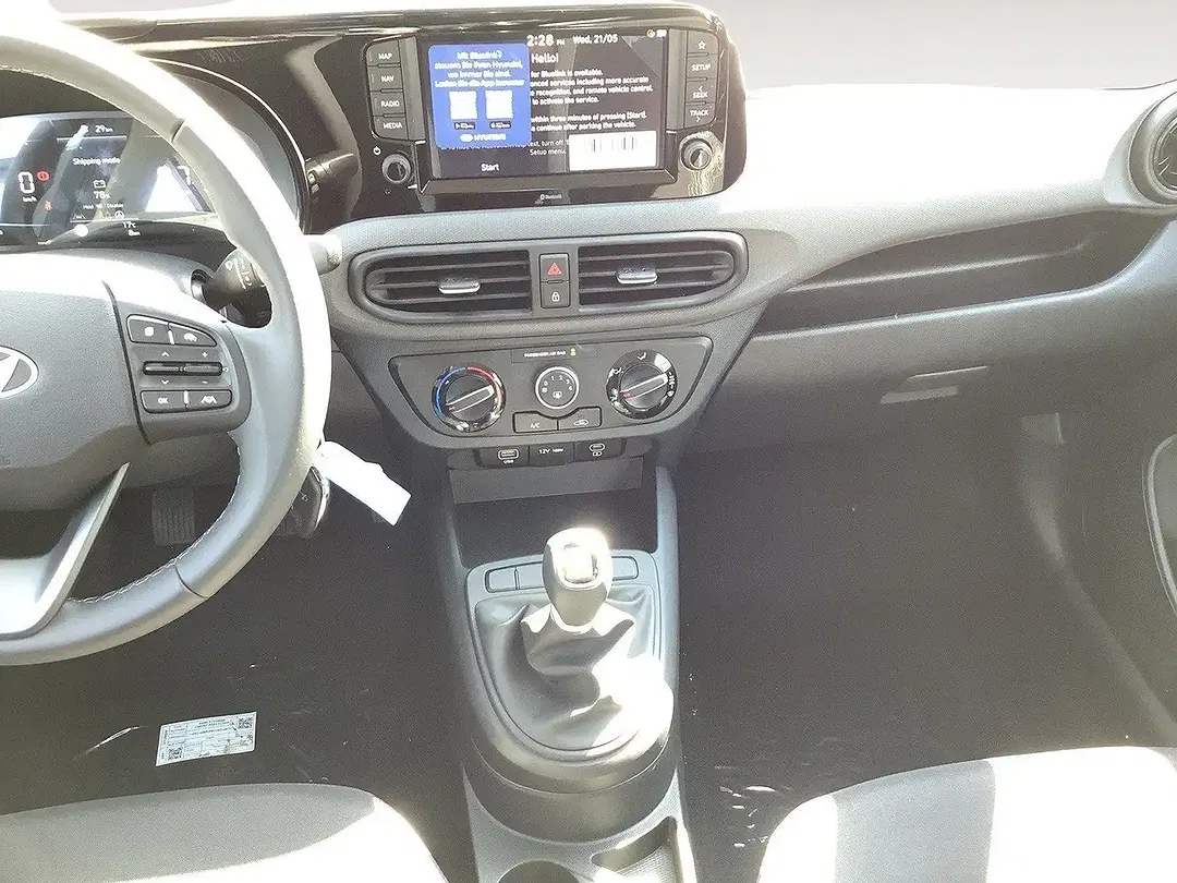 Hyundai i10 - Thumbnail 11