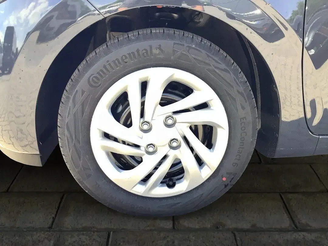 Hyundai i10 - Thumbnail 14