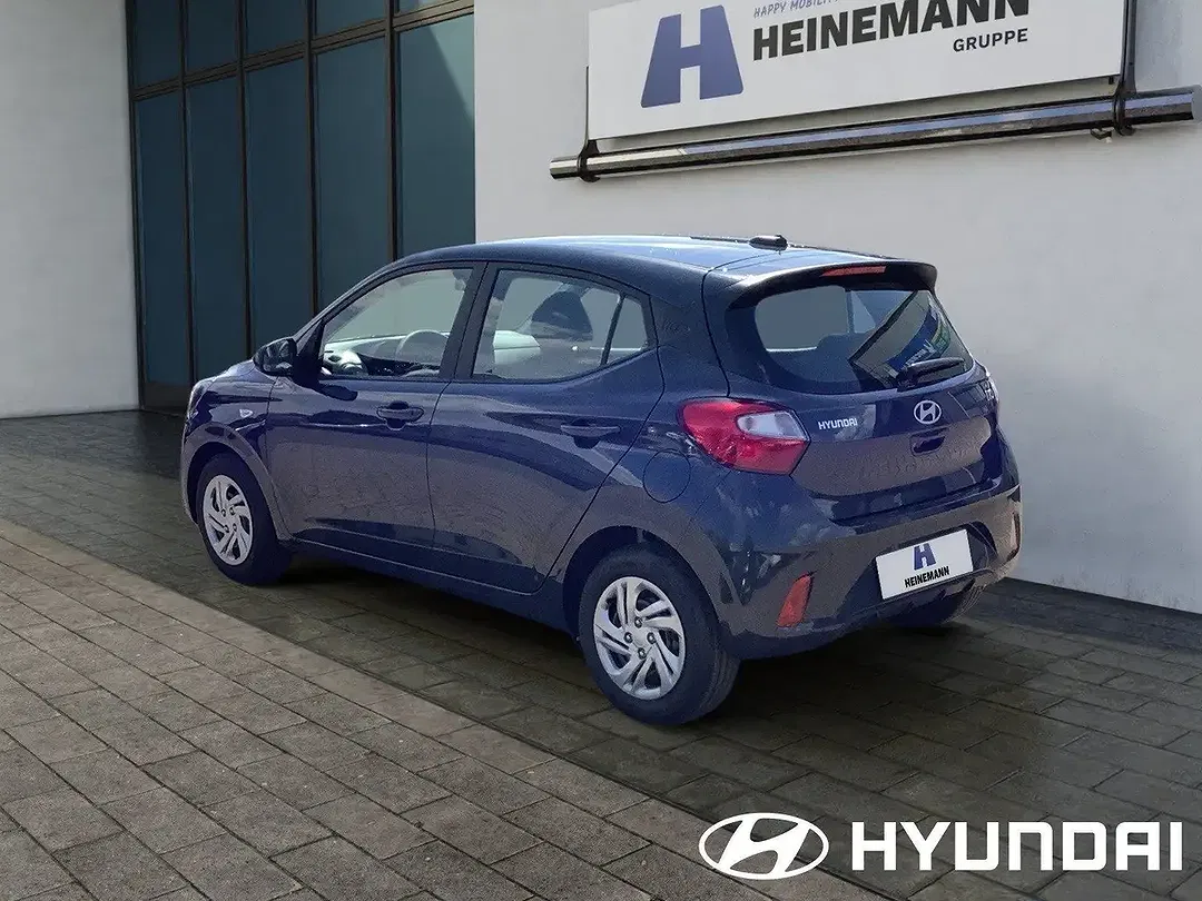 Hyundai i10 - Thumbnail 3