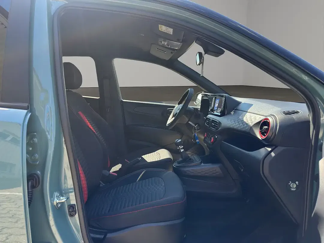 Hyundai i10 - Thumbnail 17