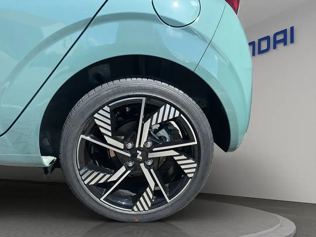 Hyundai i10 - Thumbnail 21