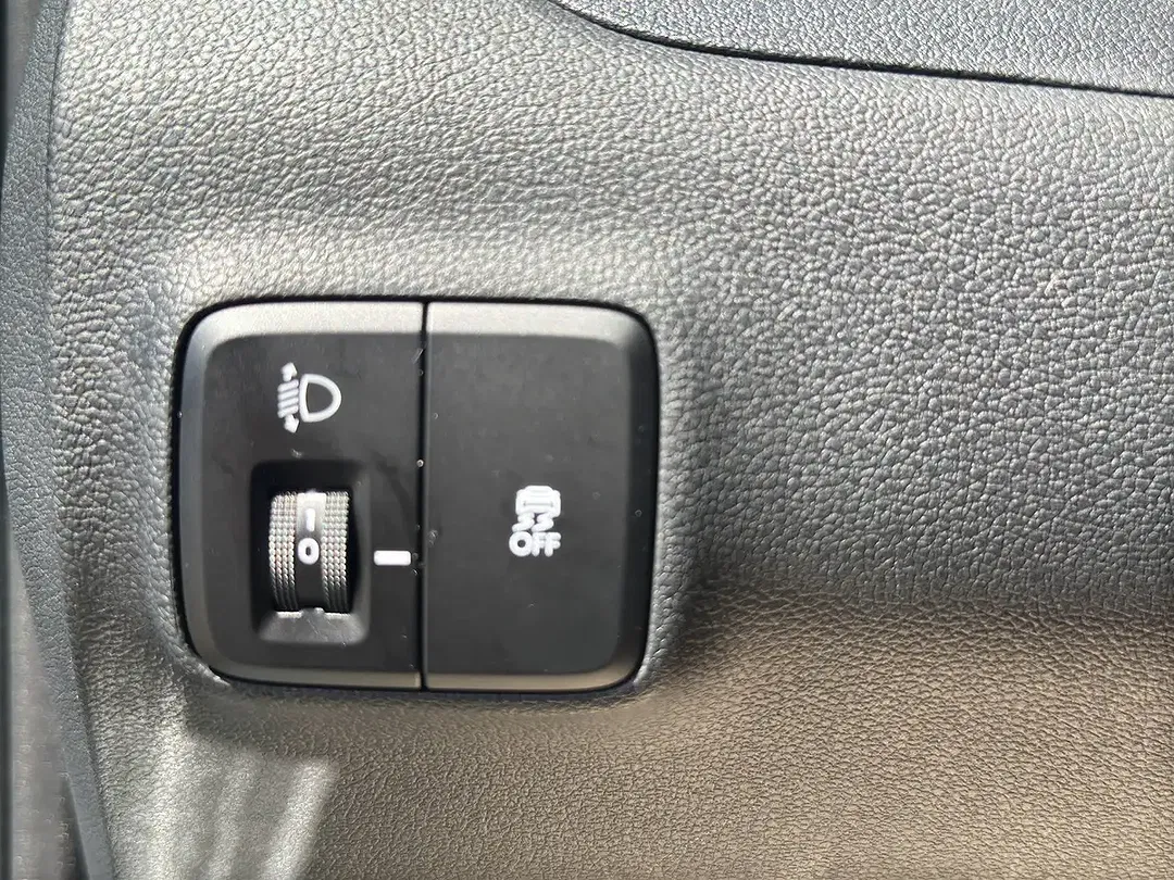 Hyundai i10 - Thumbnail 23