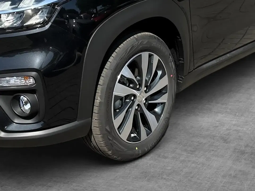 Suzuki SX4 S-Cross - Thumbnail 11
