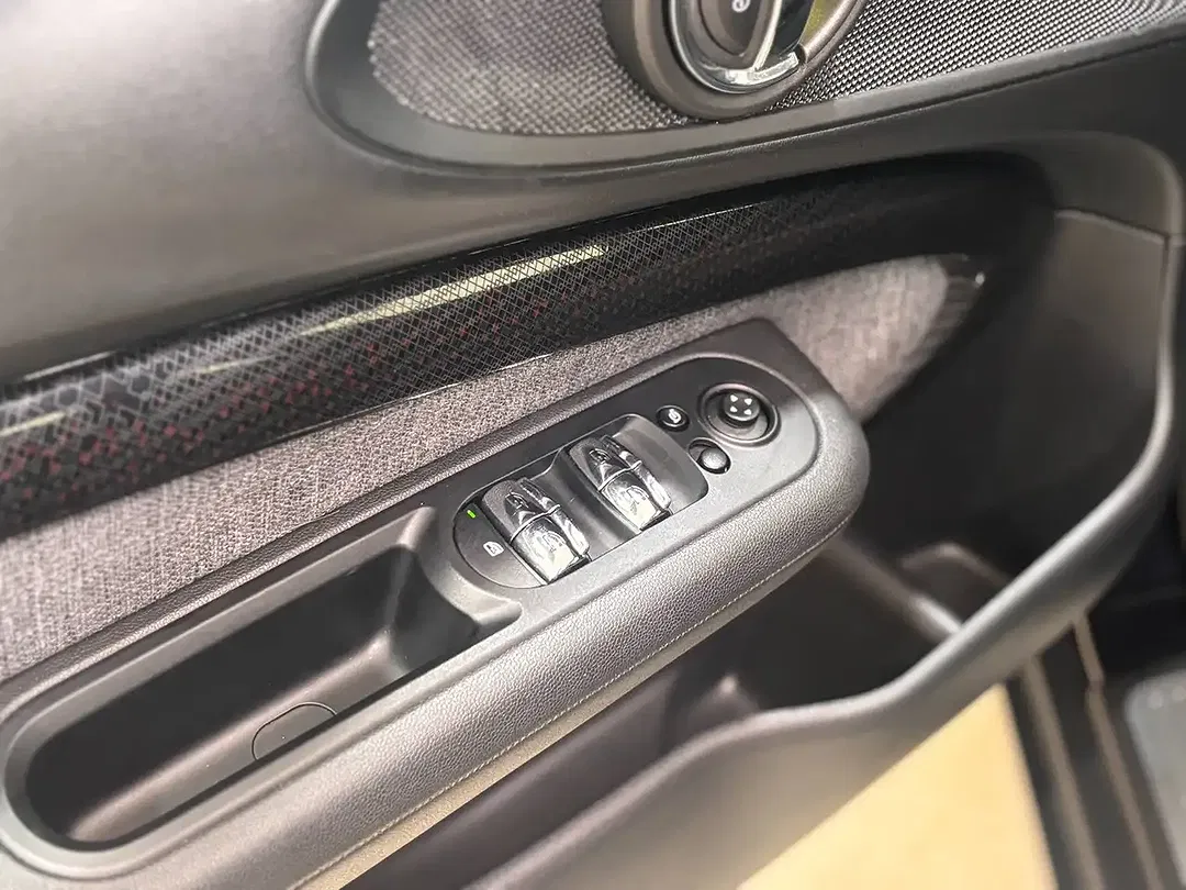 MINI Cooper Clubman - Thumbnail 11